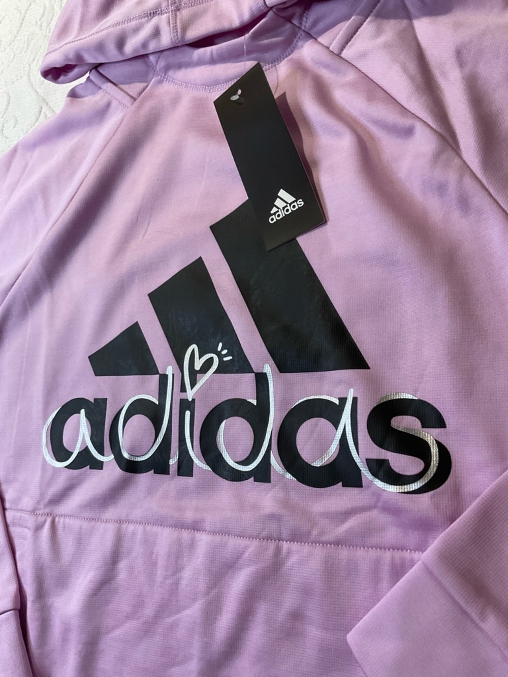 adidas Girls Lilac Pullover Hoodie with Black Logo. NWT Size 14/Large - Picture 2 of 8
